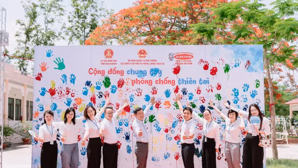 Acecook Việt Nam đồng hành cùng Cục Quản lý đê điều và Phòng chống thiên tai triển khai chuỗi hoạt động tuyên truyền, giáo dục kiến thức cho cộng đồng (Nguồn: ACV)