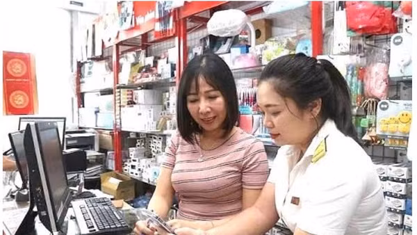 Ngành Thuế thực hiện các giải pháp hỗ trợ doanh nghiệp triển khai đúng yêu cầu quy định của pháp luật thuế về hoàn thuế. (Ảnh: Phương Thuý)