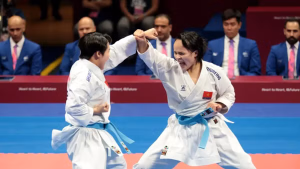 Đội tuyển kata nữ Việt Nam xuất sắc giành HCV ASIAD 19. Ảnh | Đoàn TTVN