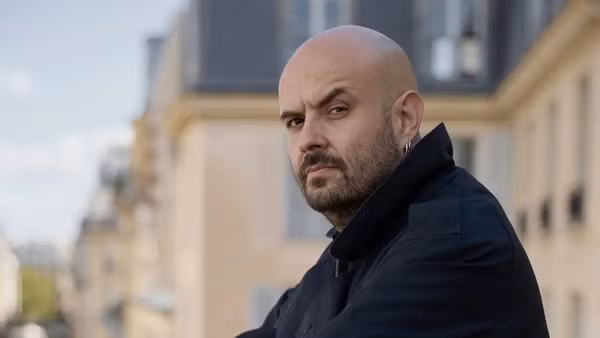 Julien Gosselin. 