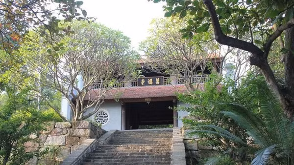 Chùa Phật Tích (Bắc Ninh).