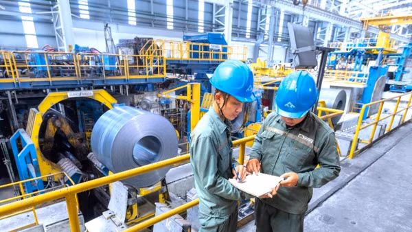 Trong kỷ nguyên mới, doanh nghiệp được xác định là lực lượng trung tâm, đóng vai trò dẫn dắt quá trình chuyển đổi mô hình tăng trưởng dựa trên chất lượng và các yếu tố bền vững.