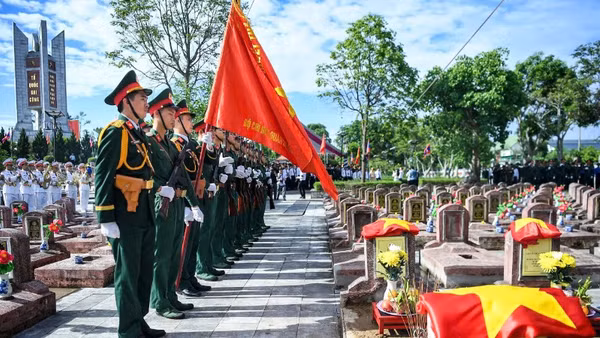 Cuộc chạy đua với thời gian đưa các liệt sĩ trở về