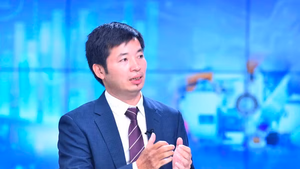 TS Nguyễn Quang Huy, Giám đốc điều hành Khoa Tài chính - Ngân hàng, Trường đại học Nguyễn Trãi