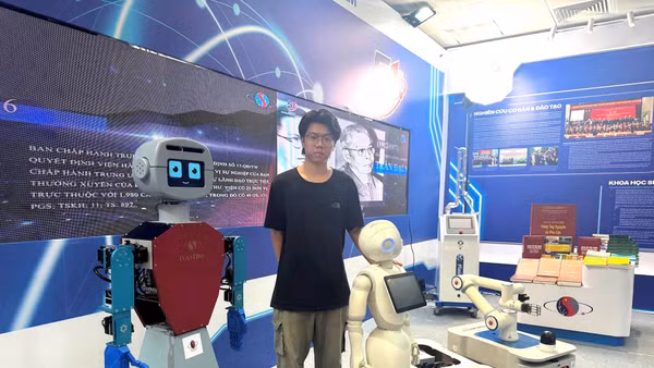 Trưng bày các sản phẩm công nghệ của Viện Hàn lâm Khoa học và Công nghệ Việt Nam.