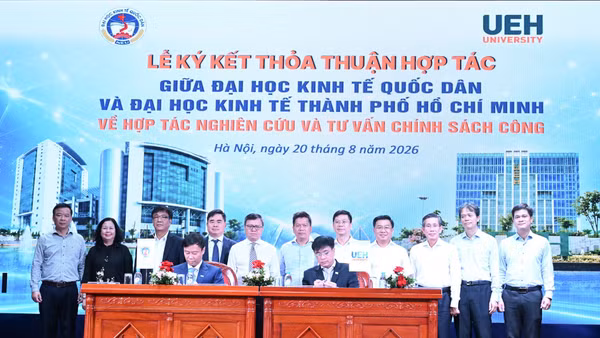 Đại học Kinh tế Quốc dân và Đại học Kinh tế Thành phố Hồ Chí Minh thực hiện Lễ ký kết Thỏa thuận về hợp tác nghiên cứu và tư vấn chính sách công.