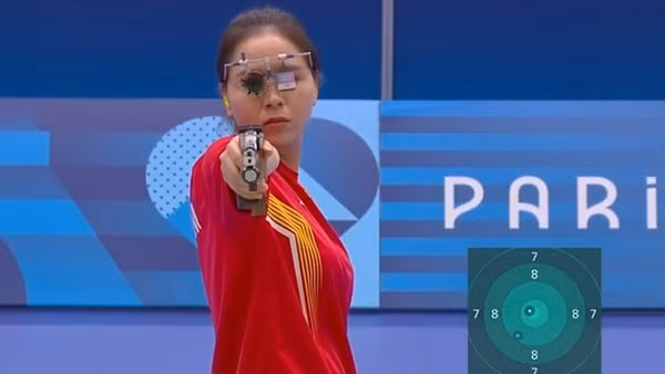 Trịnh Thu Vinh là niềm hy vọng lớn của bắn súng Việt Nam tại ASIAD 20-2026. (Ảnh: Liên đoàn bắn súng Việt Nam)