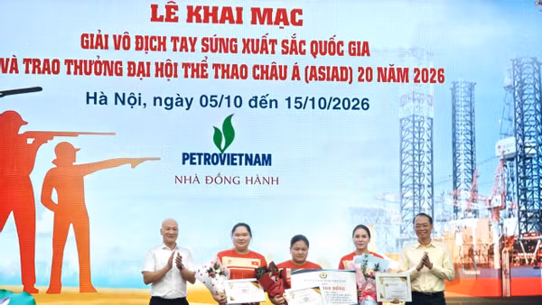 Lễ vinh danh các xạ thủ đoạt huy chương ASIAD 20 tổ chức tối 9/10 tại Hà Nội. (Ảnh: MG)