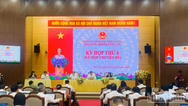Kỳ họp thứ 6, khóa XVII, nhiệm kỳ 2026-2031 của Hội đồng nhân dân tỉnh Lào Cai ngày 15/10. (Ảnh: Thành Tâm)