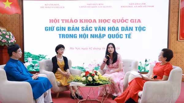 Phiên tọa đàm bàn tròn trong khuôn khổ hội thảo. (Ảnh: BTC)