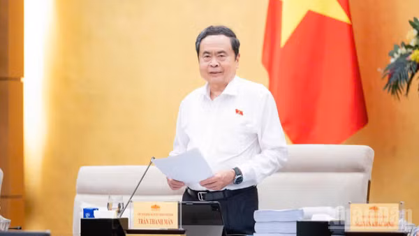 Bảo đảm các nội dung trình Quốc hội thực sự chín về chính trị và khả thi về thực tiễn