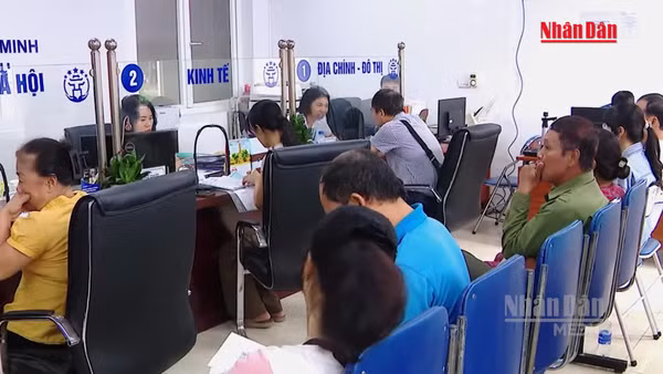 [Video] Thận trọng nghiên cứu đề án cải cách chính sách tiền lương