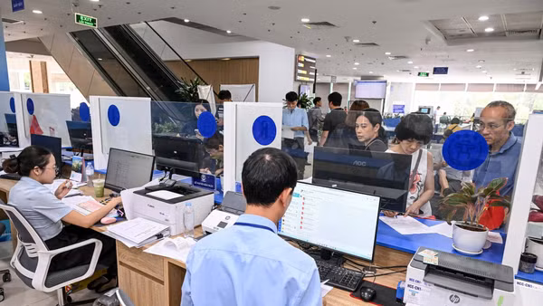 Chuyển đổi số chỉ thành công khi người dân cảm nhận được nền hành chính đơn giản hơn, minh bạch hơn và phục vụ tốt hơn. Ảnh: Thành Đạt 