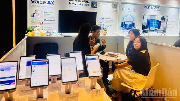 Trong bối cảnh AI và chuyển đổi số ngày càng quan trọng, chương trình hướng tới thúc đẩy kết nối đầu tư, mở rộng thị trường và tăng cường hợp tác Việt Nam-Hàn Quốc. (Ảnh: HNV)