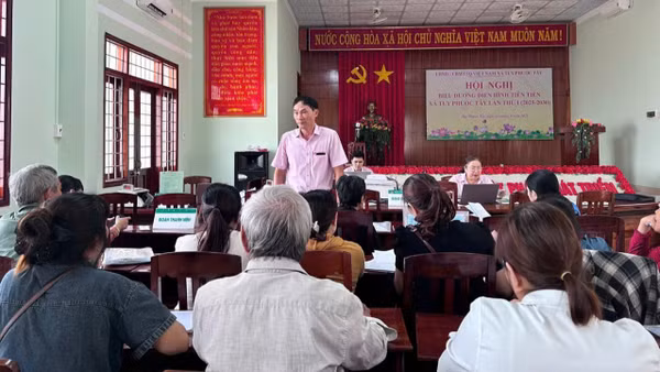 Ngân hàng chính sách xã hội Tuy Phước tích cực cho vay vốn tại mạng lưới điểm giao dịch xã.