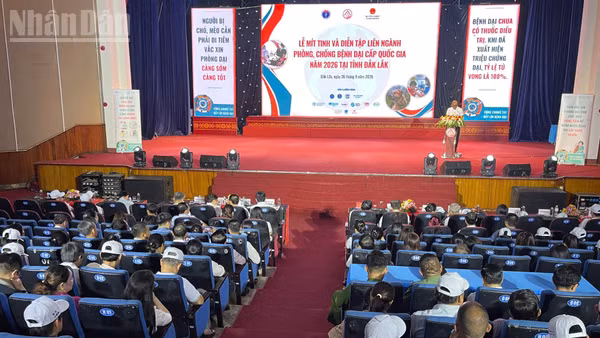 Quang cảnh Lễ mít-tinh và diễn tập liên ngành phòng, chống bệnh dại cấp quốc gia năm 2026, hưởng ứng Ngày Thế giới phòng, chống bệnh dại 28/9. (Ảnh: CÔNG LÝ)
