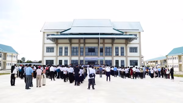 Trường phổ thông nội trú liên cấp tiểu học và trung học cơ sở xã Buôn Đôn sẵn sàng cho ngày khai giảng năm học mới 2026-2027. (Ảnh: CTV)
