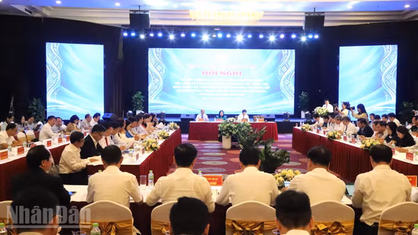 Quang cảnh hội nghị. (Ảnh: CÔNG LÝ)