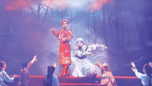 Trích đoạn vở Khúc tráng ca thành Gia Định của Nhà hát Cải lương Trần Hữu Trang (Ảnh MẠNH HẢO)