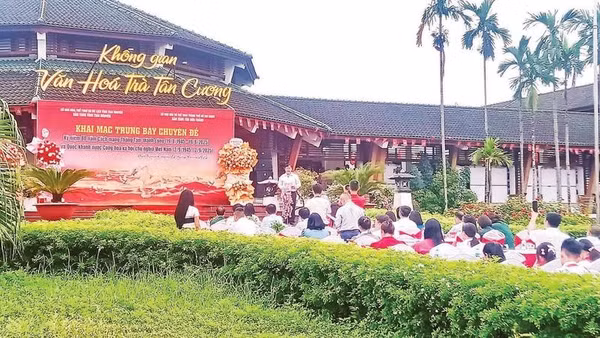 Nhiều hoạt động được tổ chức tại Không gian văn hóa Trà Tân Cương.
