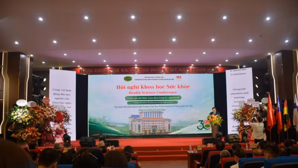 Quang cảnh hội nghị. (Ảnh: NH)