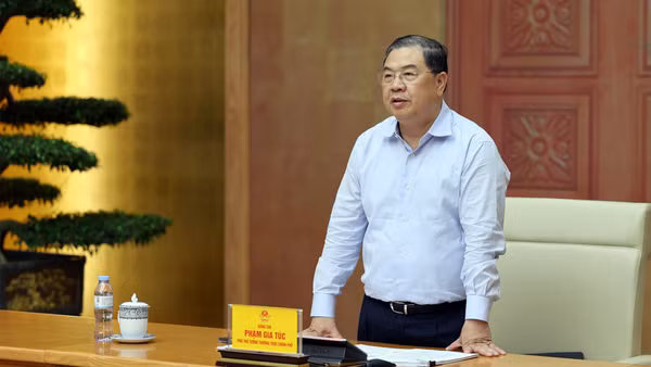 Phó Thủ tướng Thường trực Phạm Gia Túc phát biểu tại cuộc làm việc với các hiệp hội, doanh nghiệp tiêu biểu ngành hàng nông, lâm, thủy sản. (Ảnh: chinhphu.vn)