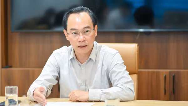 Bộ trưởng Giáo dục và Đào tạo Hoàng Minh Sơn chia sẻ về những định hướng, vận hành trường phổ thông nội trú liên cấp. (Ảnh: THẾ ĐẠI)