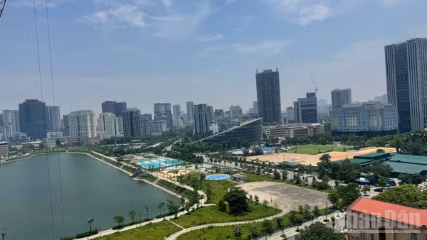 Quy hoạch, hạ tầng, pháp lý, chất lượng sống và khả năng tài chính đang trở thành những “bộ lọc” quan trọng của thị trường bất động sản. (Ảnh: HNV)