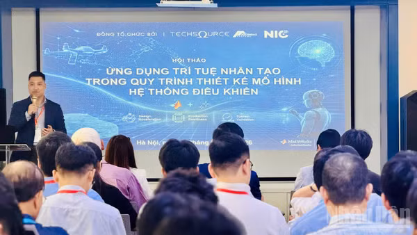 Hội thảo là cơ hội để các kỹ sư, chuyên gia và doanh nghiệp tại Việt Nam tiếp cận những xu hướng mới trong Agentic AI, Model-Based Design và phát triển hệ thống điều khiển, đồng thời trao đổi trực tiếp với các chuyên gia về khả năng ứng dụng những công nghệ này vào các bài toán kỹ thuật thực tế. (Ảnh: HNV)
