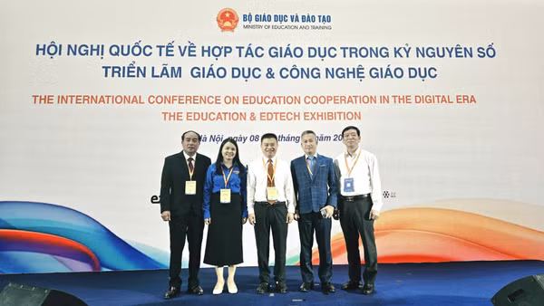 The Vietnam Foundation (VNF) ký ba thỏa thuận hợp tác tại IECEE 2026, mở rộng học liệu số và công nghệ tới người học ở các địa phương. (Ảnh: Thu Trang)