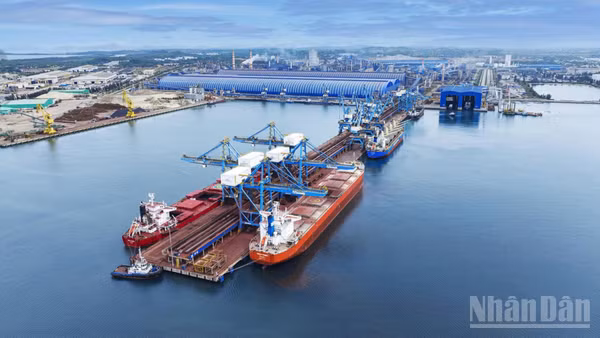 Di sản tinh thần, nhân cách và tư tưởng của cụ Huỳnh là nguồn động lực lớn lao, khơi dậy khát vọng trong cán bộ, đảng viên và Nhân dân Quảng Ngãi vươn lên xây dựng quê hương giàu mạnh.