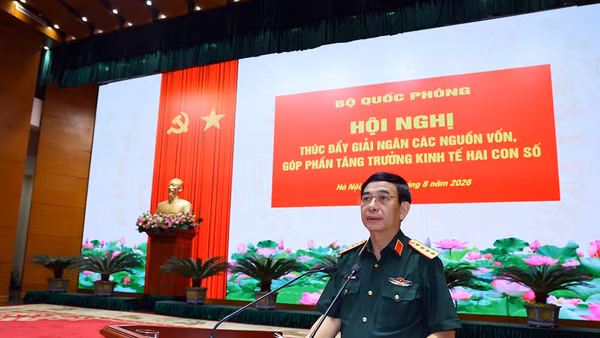 Đại tướng Phan Văn Giang phát biểu tại Hội nghị. (Ảnh: bqp.vn)