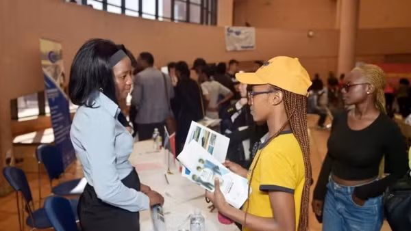 Hội chợ việc làm được tổ chức tại Đại học Botswana, thủ đô Gaborone, Cộng hòa Botswana, ngày 9/8/2024. (Ảnh: Tân Hoa xã)