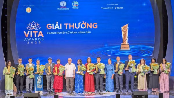 Vinh danh các doanh nghiệp lữ hành hàng đầu tại Lễ trao Giải thưởng VITA Awards 2026. (Ảnh: TRẦN HỒNG)
