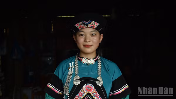 Phụ nữ dân tộc Bố Y tại xã Mường Khương, tỉnh Lào Cai. (Ảnh: VŨ LINH)
