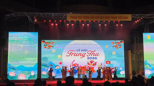 Rộn ràng khai mạc Lễ hội Trung thu 2026. (Ảnh: NGỌC LIÊN)