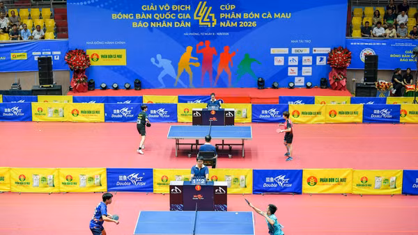 Hai trận chung kết đơn nữ và đơn nam tại Giải vô địch bóng bàn quốc gia Báo Nhân Dân năm 2026. Ảnh: Thế Đại