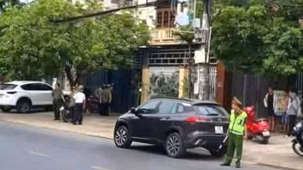 Ngôi nhà tại phường Đồng Sơn xảy ra vụ đâm chết người.