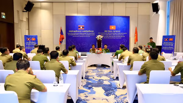 Quang cảnh hội thảo. (Ảnh: VĂN QUỐC)