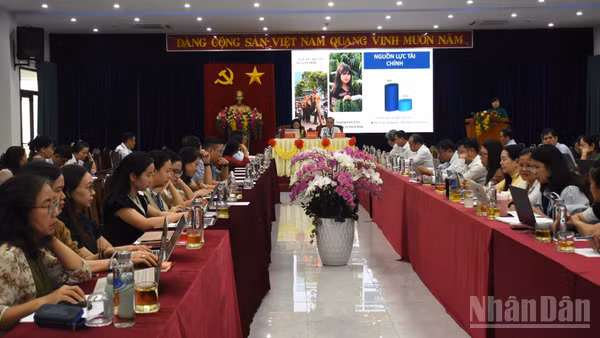 Quang cảnh hội thảo. (Ảnh: ANH ĐÀO)