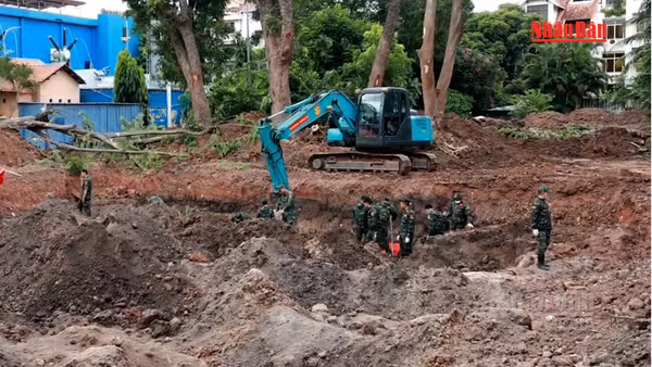 [Video] Xuyên lễ 2/9 tìm kiếm, quy tập hài cốt liệt sĩ ở Công viên Lê Thị Riêng