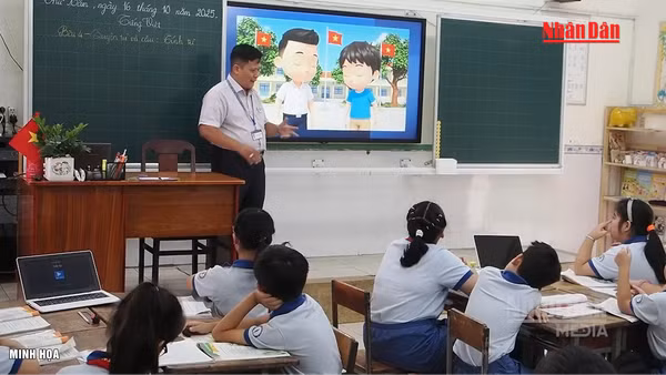 [Video] Thành lập Đoàn giám sát chuyên đề thực hiện Nghị quyết số 71-NQ/TW của Bộ Chính trị