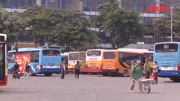 [Video] Siết quản lý xe kinh doanh vận tải, nghiên cứu giảm tốc độ xe chạy ban đêm
