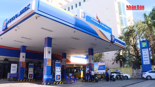 [Video] Không để gián đoạn nguồn cung xăng dầu dịp Quốc khánh 2/9