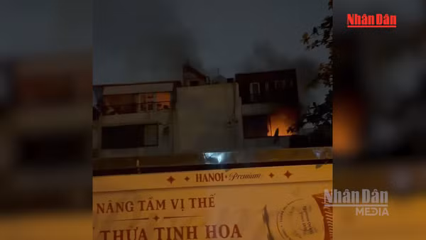 [Video] Thủ tướng yêu cầu khẩn trương điều tra nguyên nhân vụ cháy tại Tây Hồ