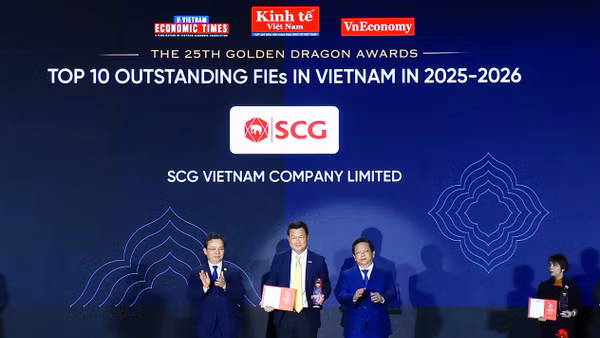 SCG được vinh danh Top 10 Doanh nghiệp FDI tiêu biểu – Doanh nghiệp tiên phong thực thi ESG tại Giải thưởng Rồng Vàng lần thứ 25, ghi dấu ấn 5 năm liên tiếp nhận được giải thưởng này.
