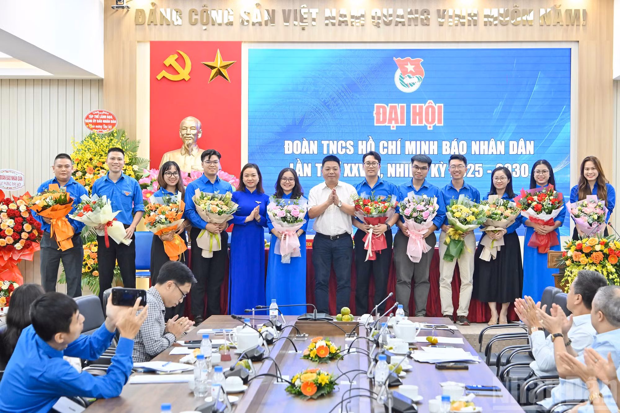 ndo_br_z7095045673138-0e38ac5fc14411a4d4870f2fd06ca36d.jpg