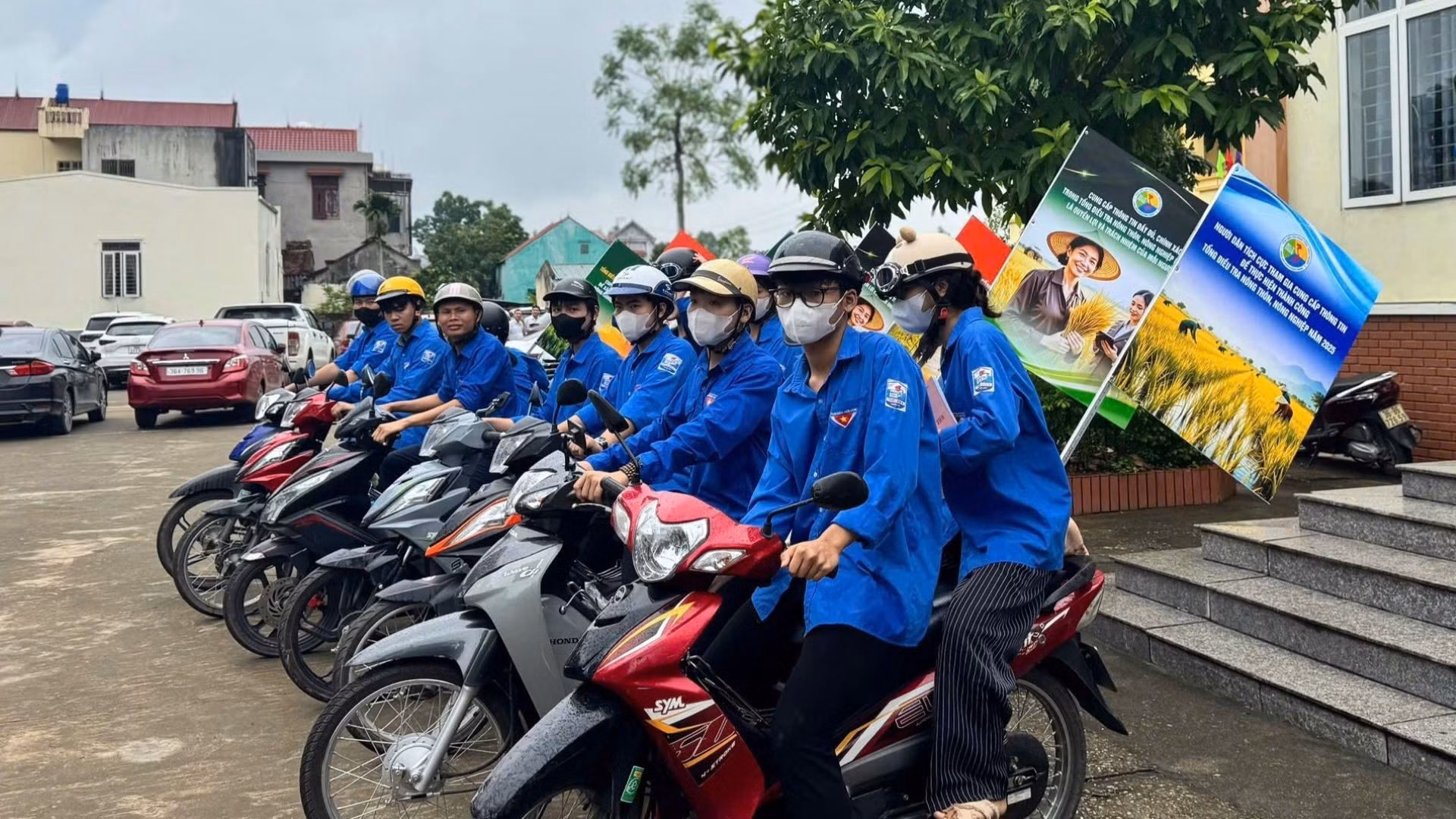 Các điều tra viên sẵn sàng xuống địa bàn. (Ảnh: HNV)
