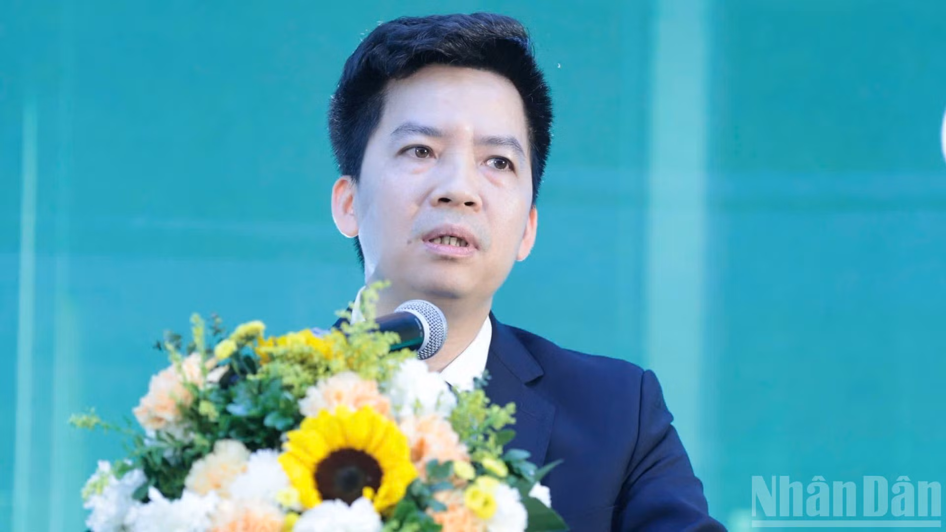 ndo_br_htbds-onghung.jpg