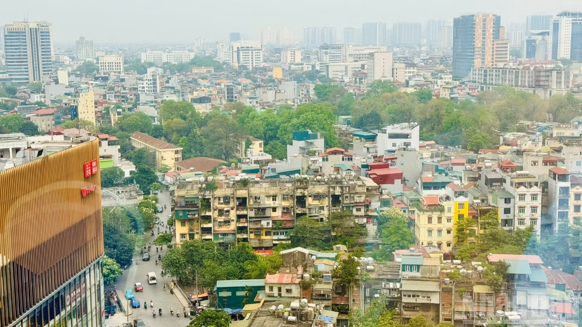 Nền tảng vĩ mô tiếp tục đóng vai trò điểm tựa quan trọng cho thị trường. (Ảnh: HNV)